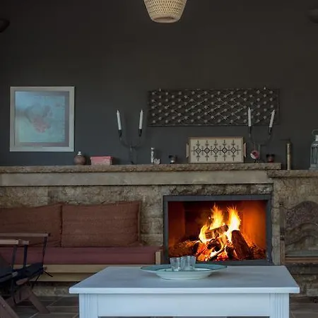 بيت للعطل House Olive Grove In Evia *