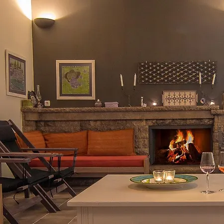 House Olive Grove In Evia بيت للعطل *